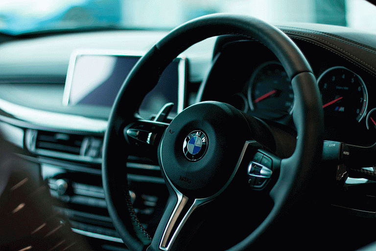 BMW намерен выполнить план на 2022 год, несмотря на перебои в поставках