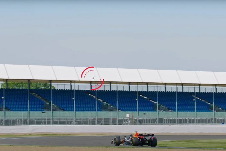 Быстрее болида "Формулы-1": Red Bull представил скоростной квадрокоптер