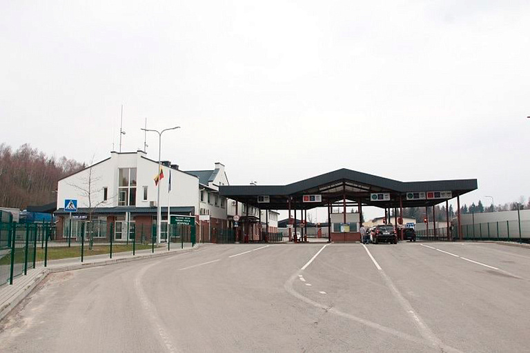 На литовской границе предупредили о возможных задержках в пропуске авто