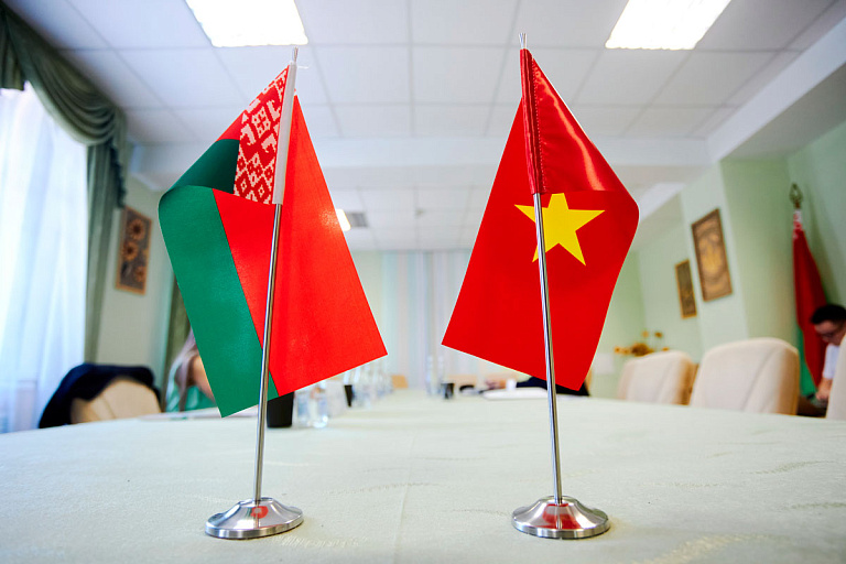 Торговый оборот между Беларусью и Китаем вырос в 140 раз