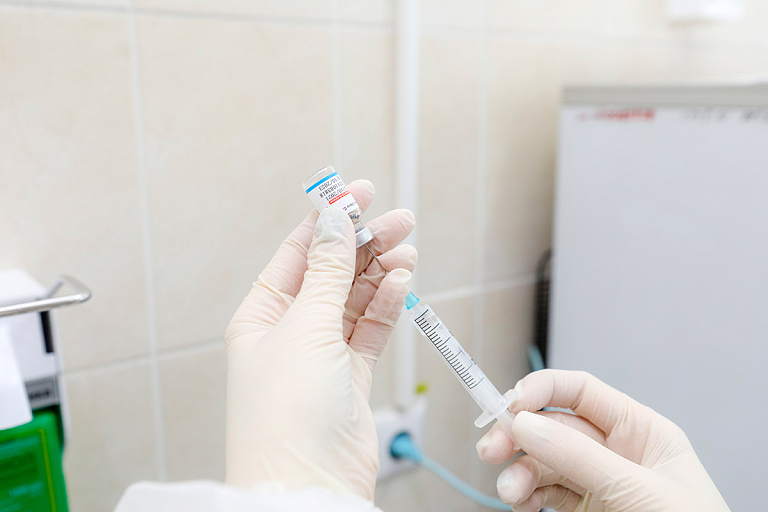 В апреле будет получен первый опытно-промышленный образец белорусской вакцины