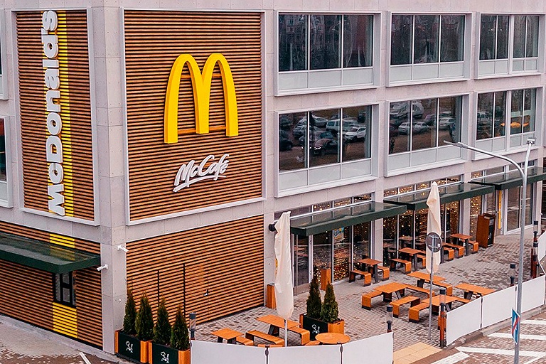 Белорусский McDonald's переделают во "Вкусно – и точка"
