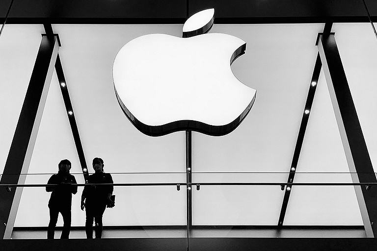 Прибыль Apple выросла только на 2% – Bloomberg