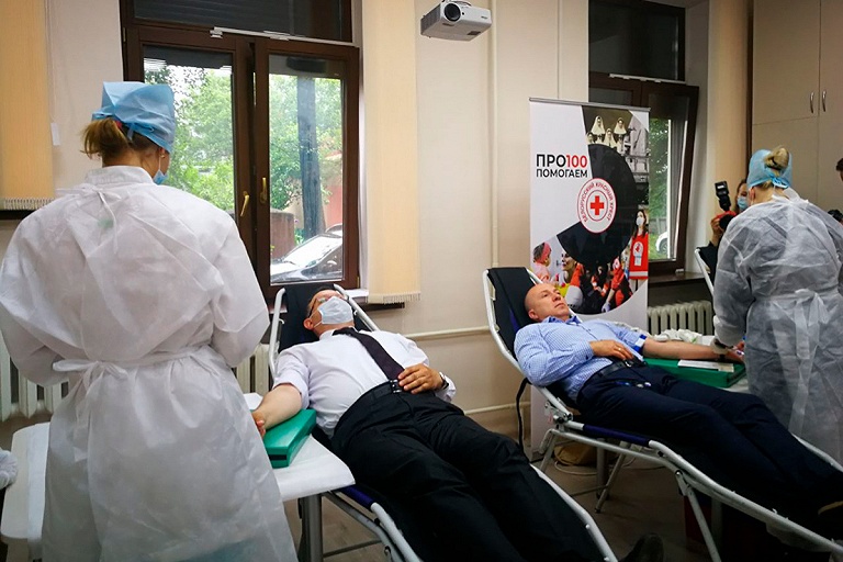 Больше 100 тысяч белорусов стали донорами крови