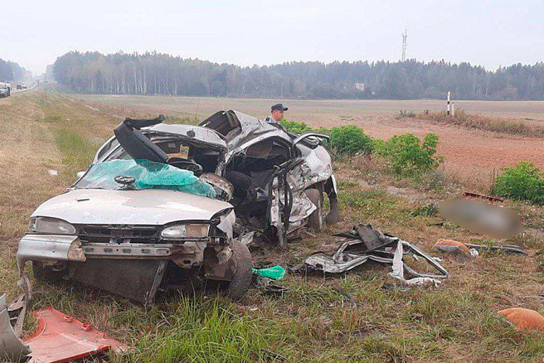 Смертельная авария на Гомельщине: водитель и пассажирка погибли