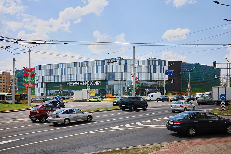 В центре Минска открылся долгожданный торговый центр