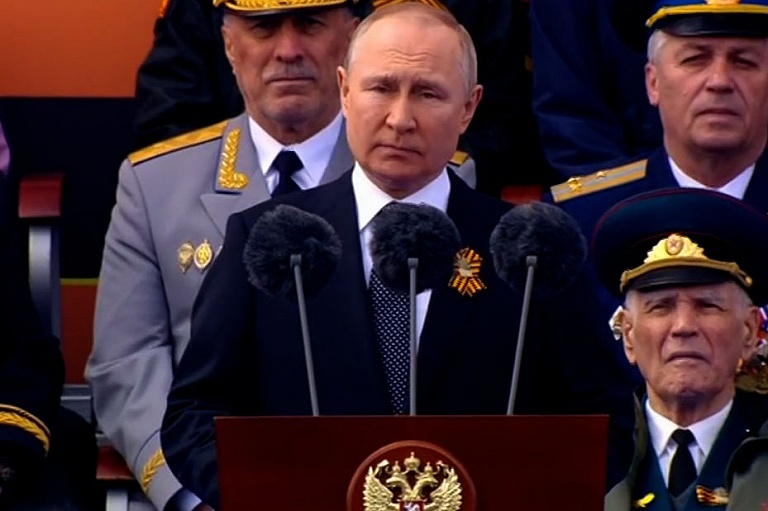 Путин на параде рассказал о готовившемся нападении на Крым