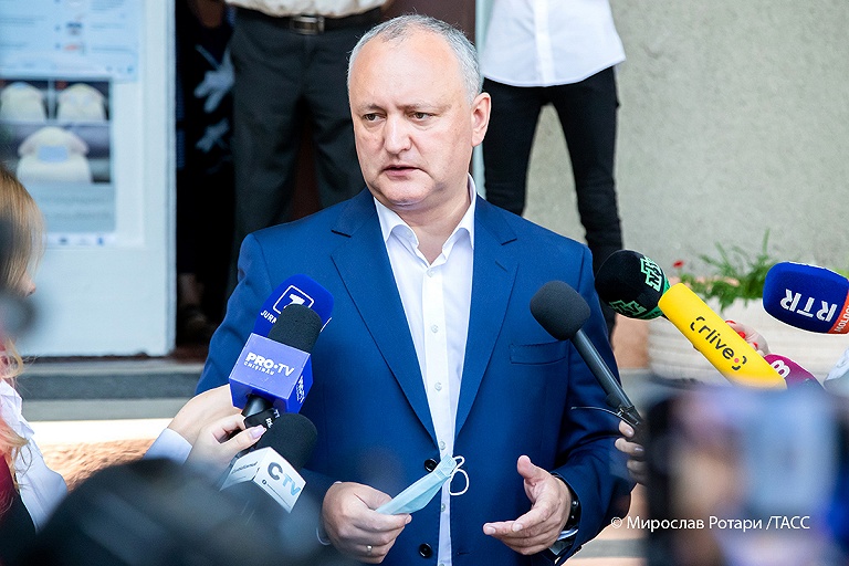 Экс-президент Молдовы Додон задержан на 72 часа по подозрению в госизмене