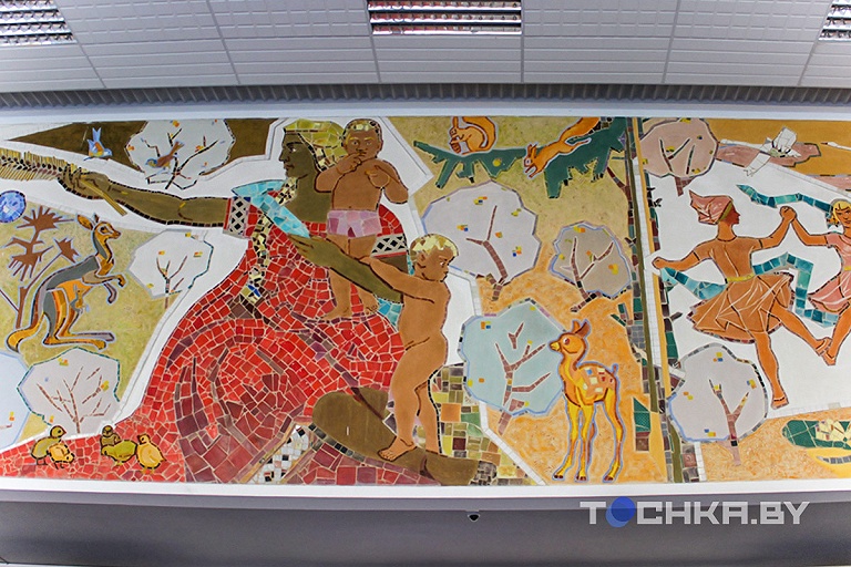 Где в Минске сохранились мозаичные панно