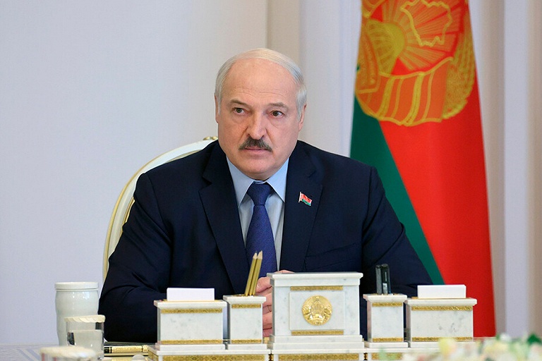 Лукашенко предупредил, что набить карманы на ситуации с санкциями не получится