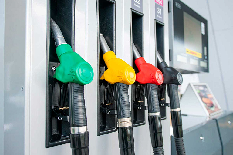 Плюс копейка: цены на топливо в Беларуси вновь меняются с 18 июня