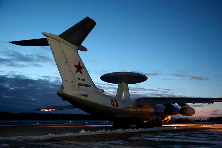 А-50 встретил и сопроводил самолет Лукашенко, летевший из Китая