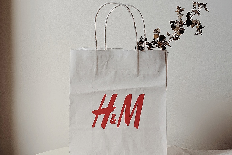 Магазины H&M в Беларуси откроются ненадолго – подробности