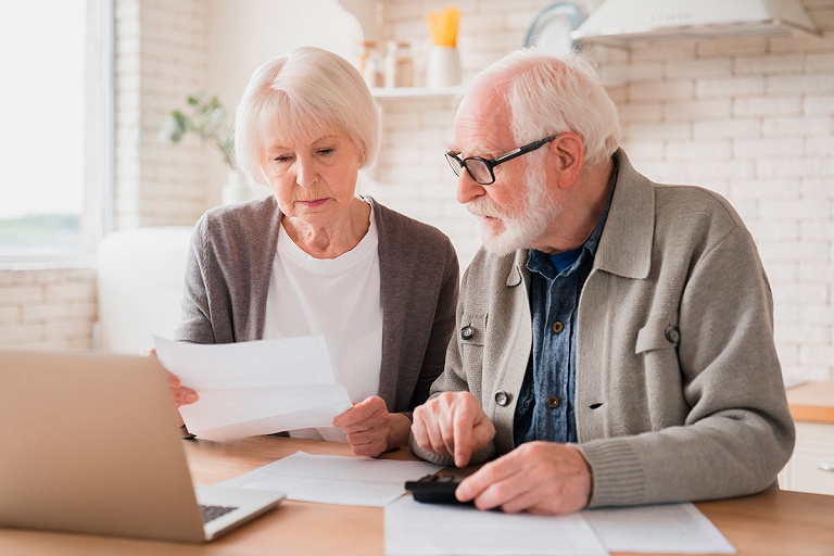 Обеспеченная старость: эксперт ответил на частые вопросы о страховой пенсии