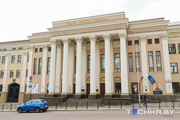 Ремонт – за счет бюджета: Лукашенко изменил подходы к финансированию театров