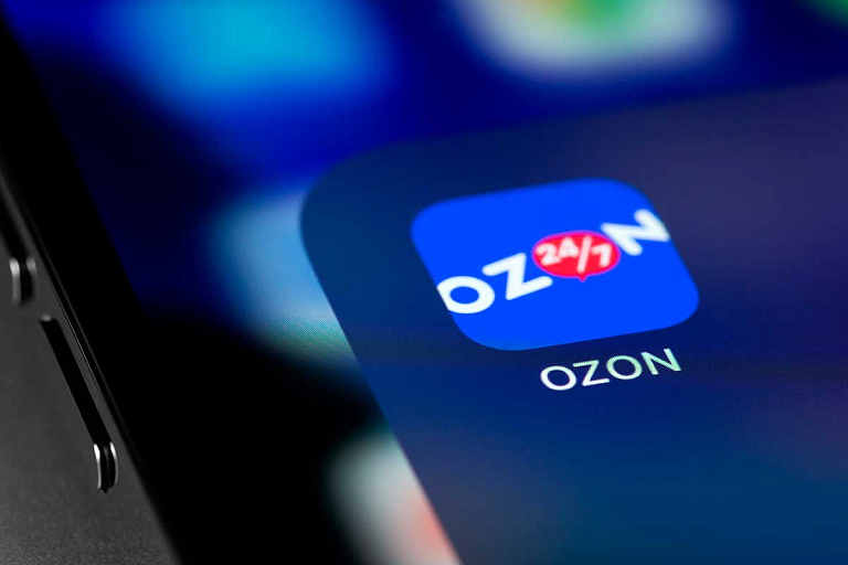 "Сперва перенесли, а после отменили": в OZON коллапс из-за "черной пятницы"