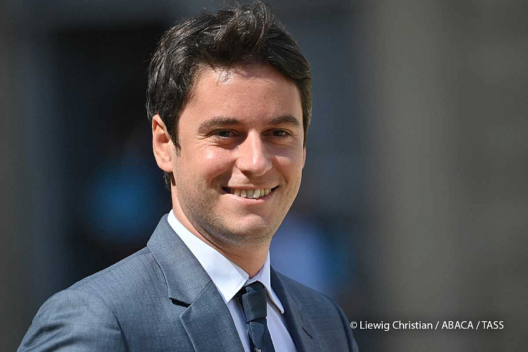 Во Франции назначили нового премьер-министра – ему всего 34 года