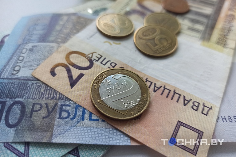 В Беларуси рекордный рост налички – больше не доверяем карточкам и вкладам?