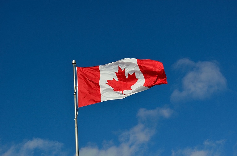 Бизнесмены и военные: кто попал в новый санкционный список Канады