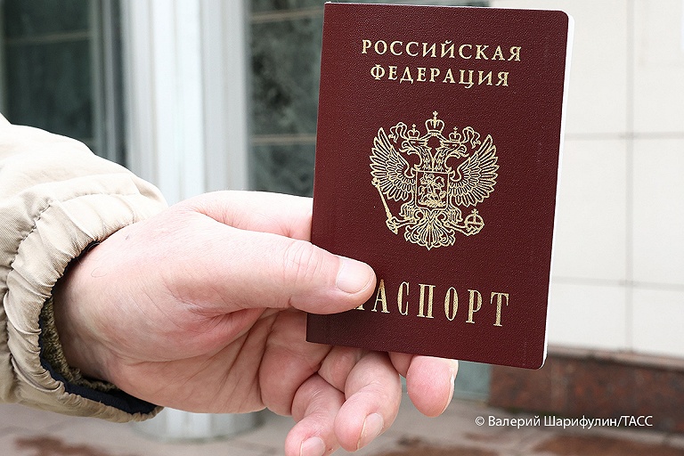 Путин хочет лишать россиян гражданства за фейки об армии