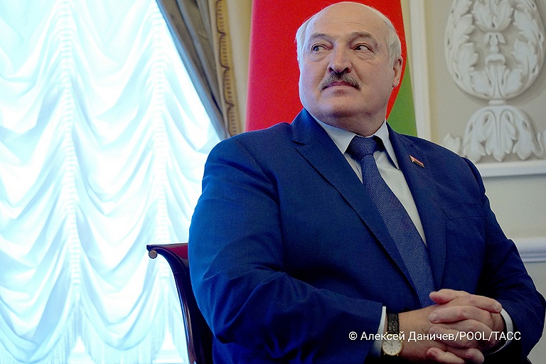 Лукашенко не хочет спешить с преобразованием "Белой Руси"