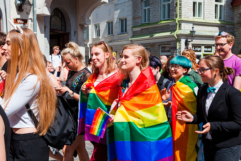 Первая из постсоветских стран: в Эстонии разрешили однополые браки