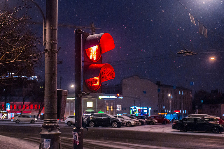 В центре Минска под колесами грузовика погиб пешеход