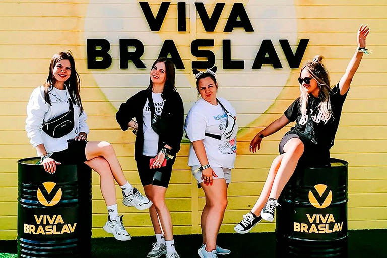 Музыка, палатки и много позитива: как прошел Viva Braslav 2022