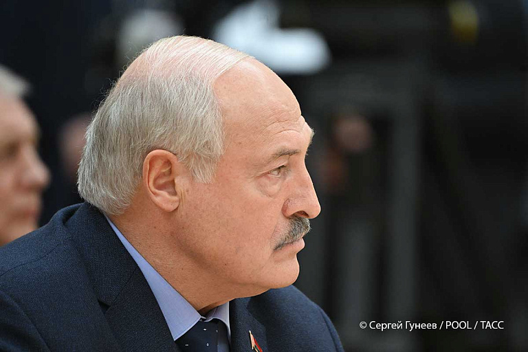 В Беларусь завершились поставки ядерного оружия – Лукашенко