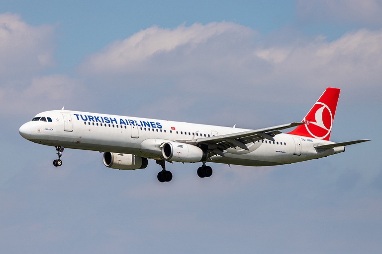 Turkish Airlines продлила отмену полетов в Минск