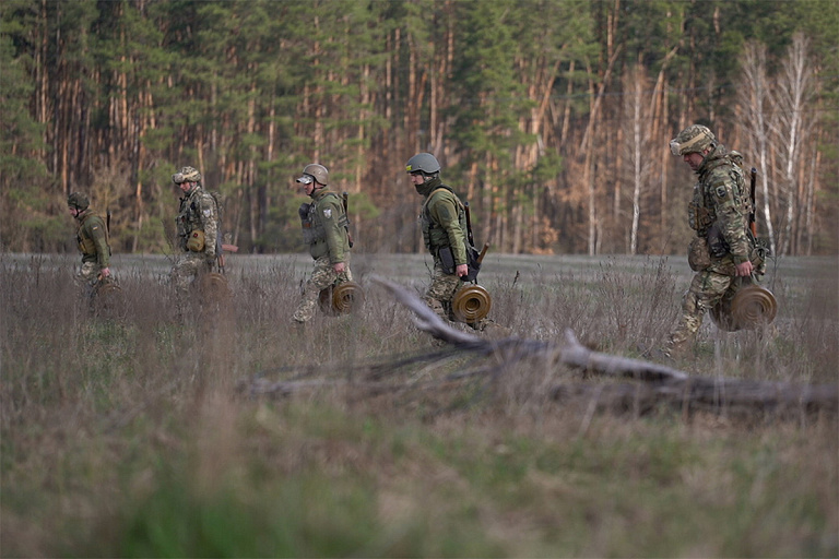 Украина за неделю на границе с Беларусью установила 6 тысяч противотанковых мин