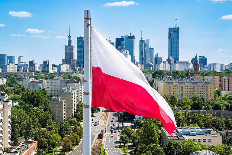 Объединенная оппозиция побеждает на выборах в Польше – экзитпол