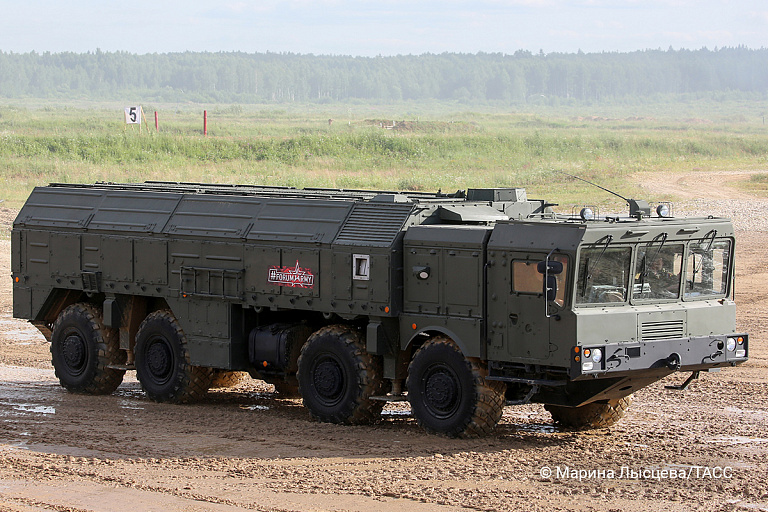 Белорусские экипажи "Искандеров" начали обучение в России – Шойгу