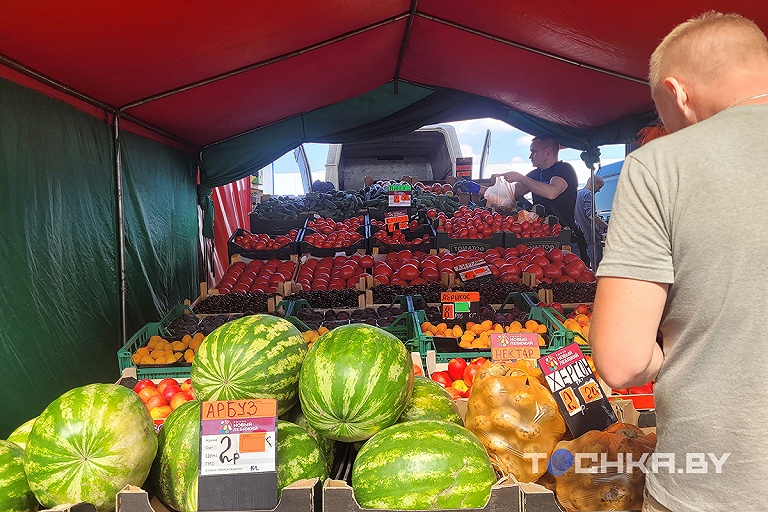 Рынок "Новый Лебяжий": что почем продают в Таборах и есть ли смысл туда ехать