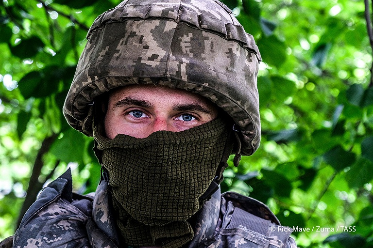 Спецслужбы устанавливают личности белорусов из "полка Калиновского" – СМИ