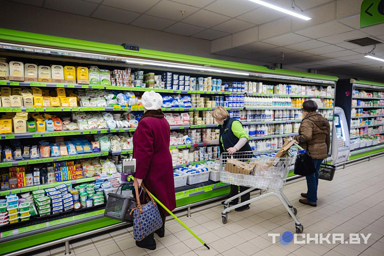 В Беларуси продлили социальную скидку для многодетных и пенсионеров