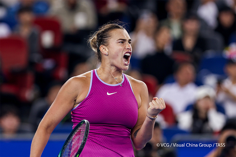 Арина Соболенко с победы стартовала на Итоговом турнире WTA