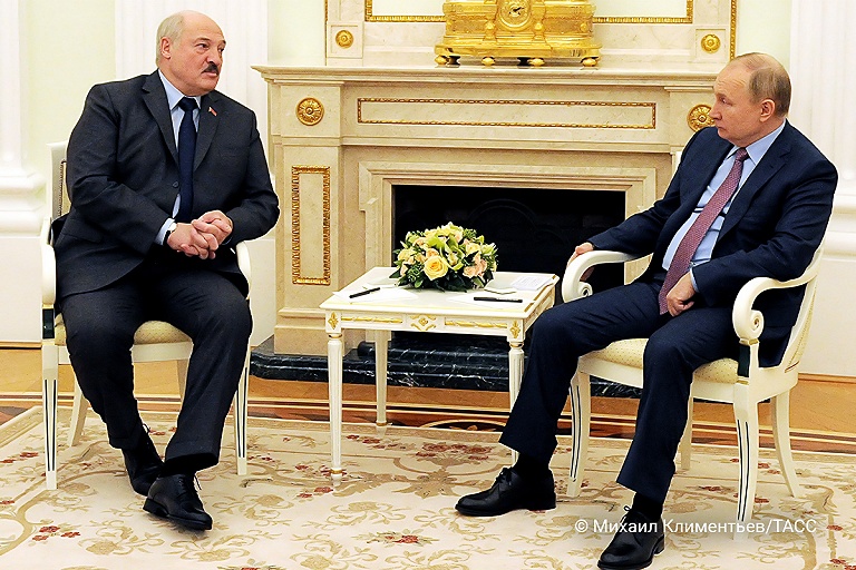 Лукашенко и Путин встретятся в Сочи 23 мая – Песков